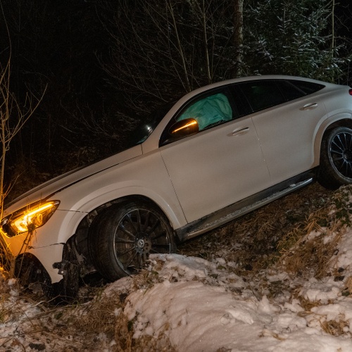 Fahrzeugunfall auf der B132 – keine Verletzten