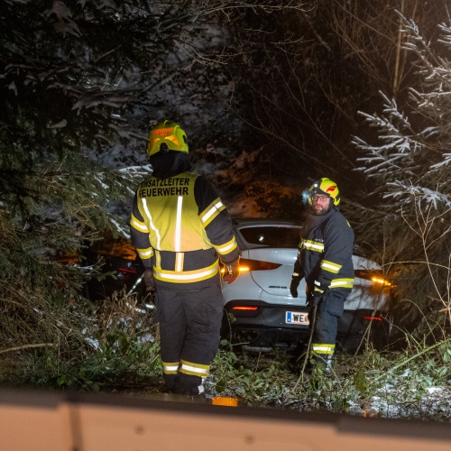 Fahrzeugunfall auf der B132 – keine Verletzten