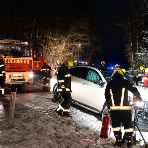 Fahrzeugunfall auf der B132 – keine Verletzten